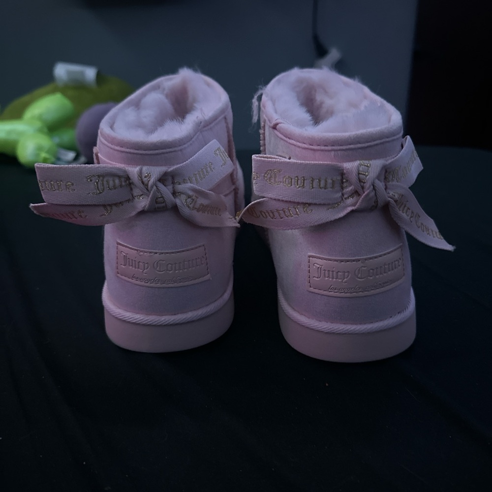 Juicy Couture Pink fuzzy boots